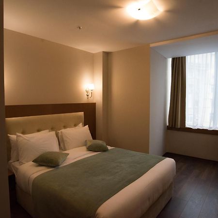 Albanopolis Hotel Tirana Exterior foto